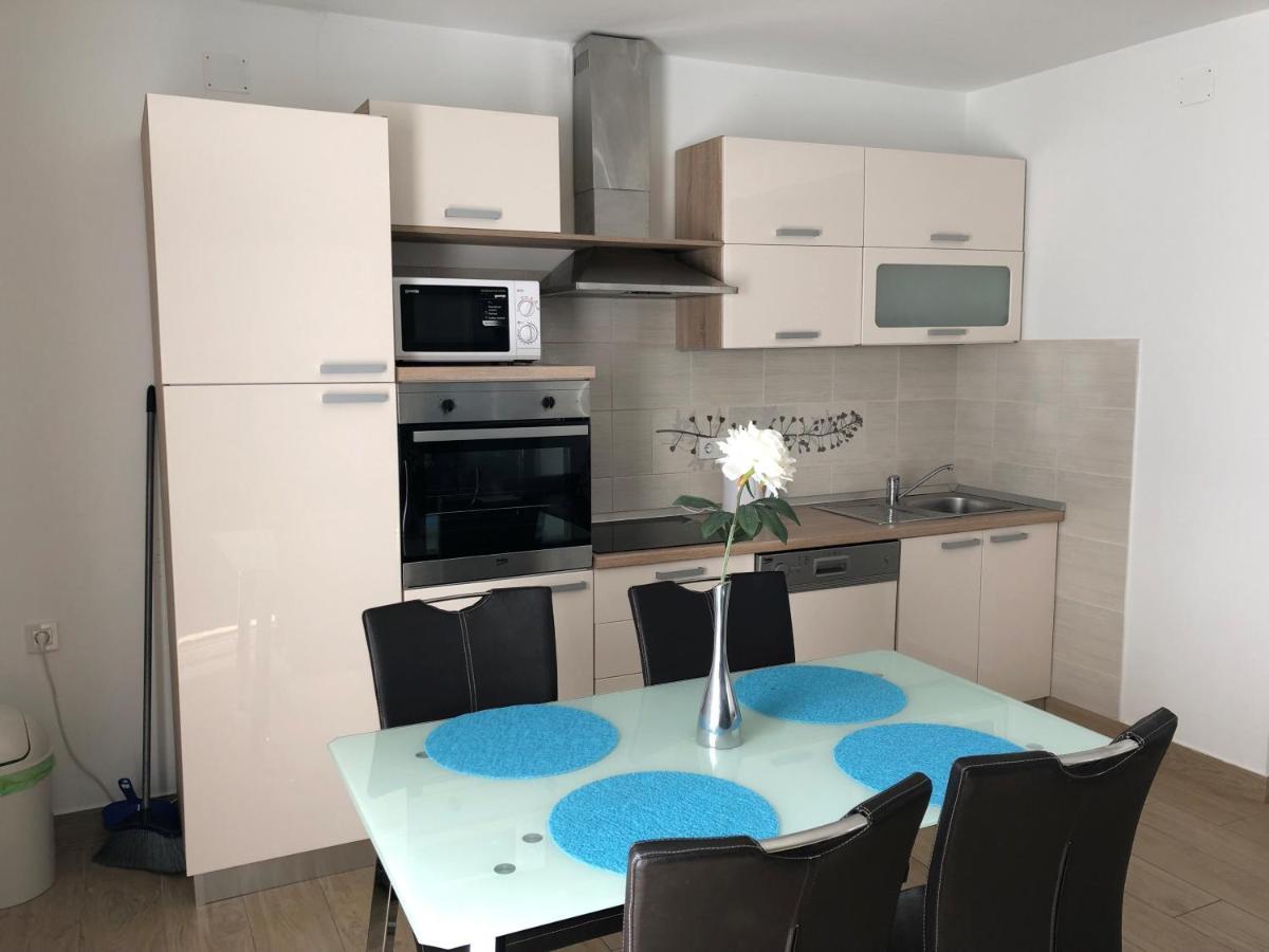 Apartmani I Sobe Ivancic1 Novi Vinodolski Εξωτερικό φωτογραφία
